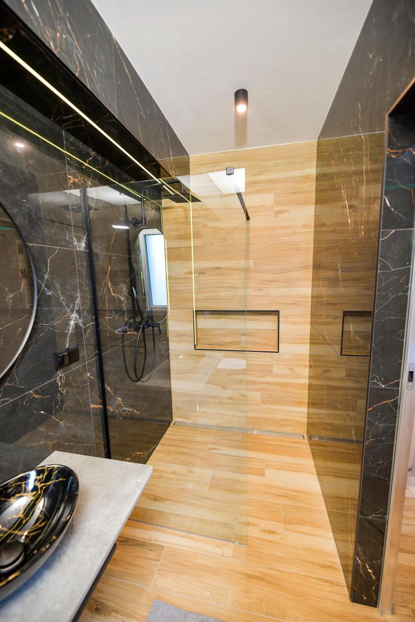 Sloneczne Wzgorze Zator Apartment ภายนอก รูปภาพ