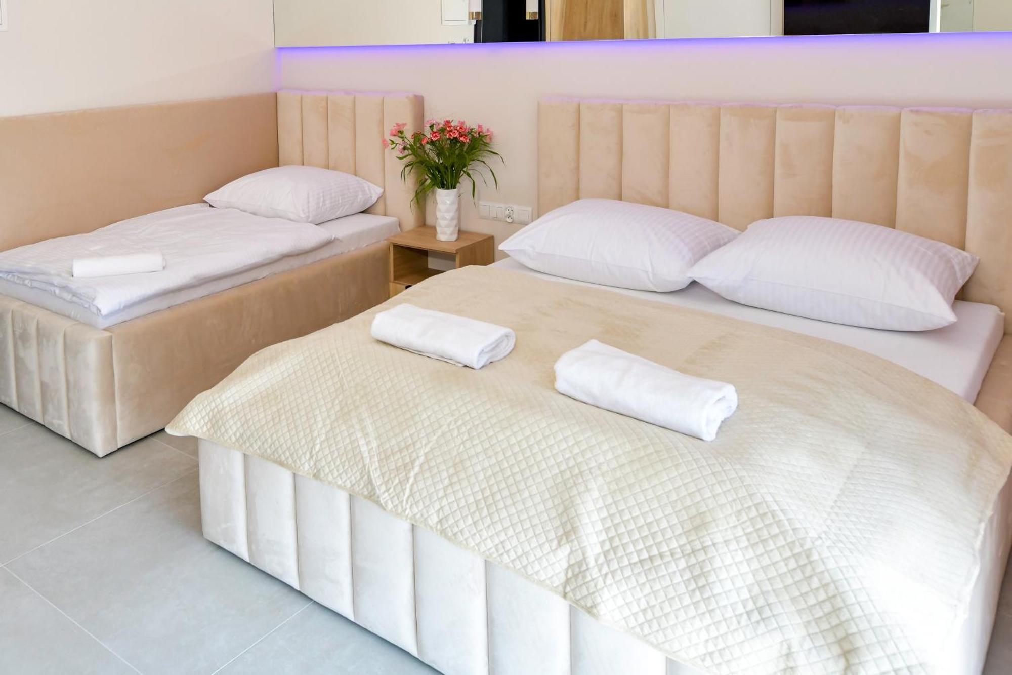 Sloneczne Wzgorze Zator Apartment ภายนอก รูปภาพ