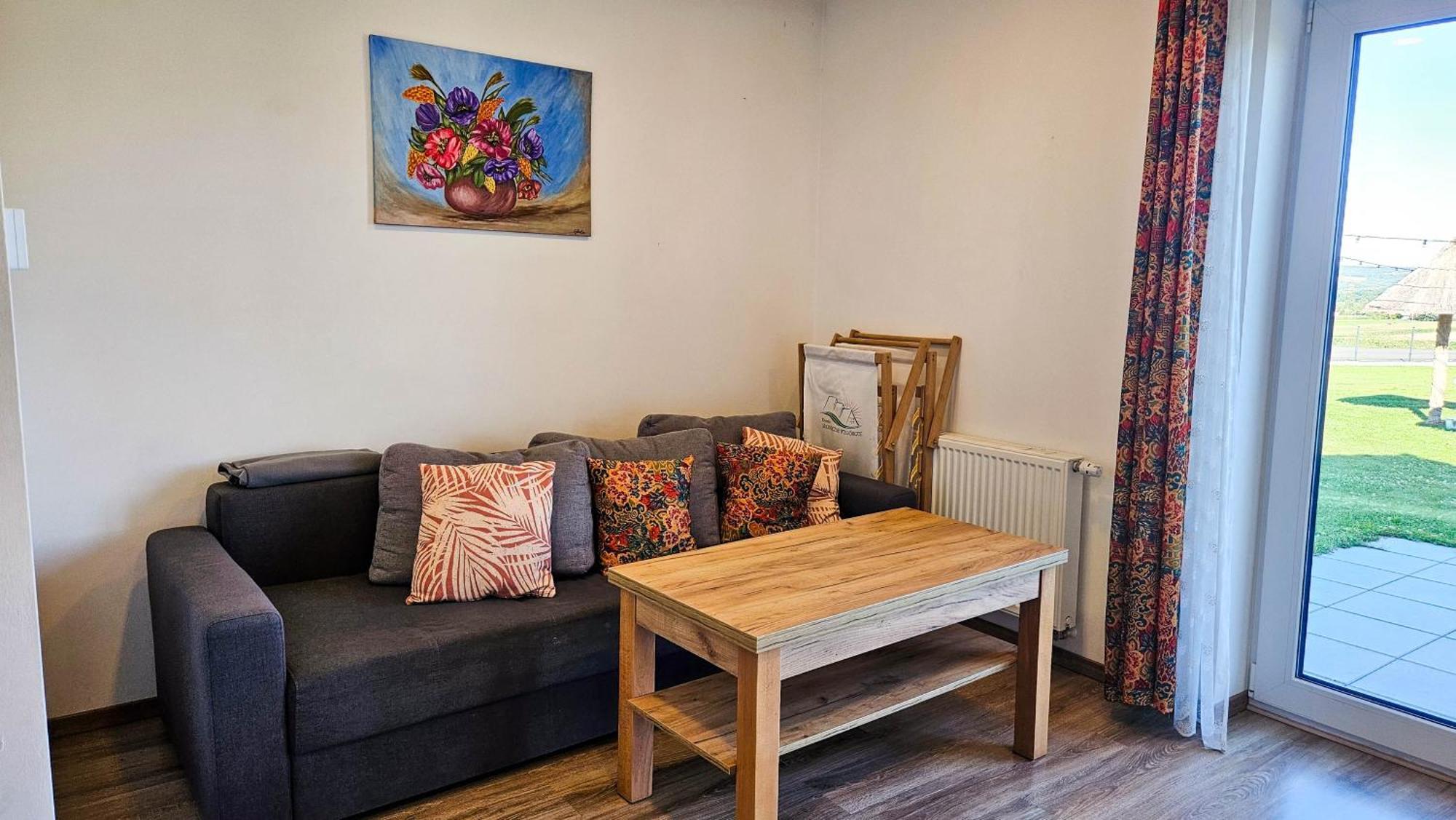 Sloneczne Wzgorze Zator Apartment ภายนอก รูปภาพ