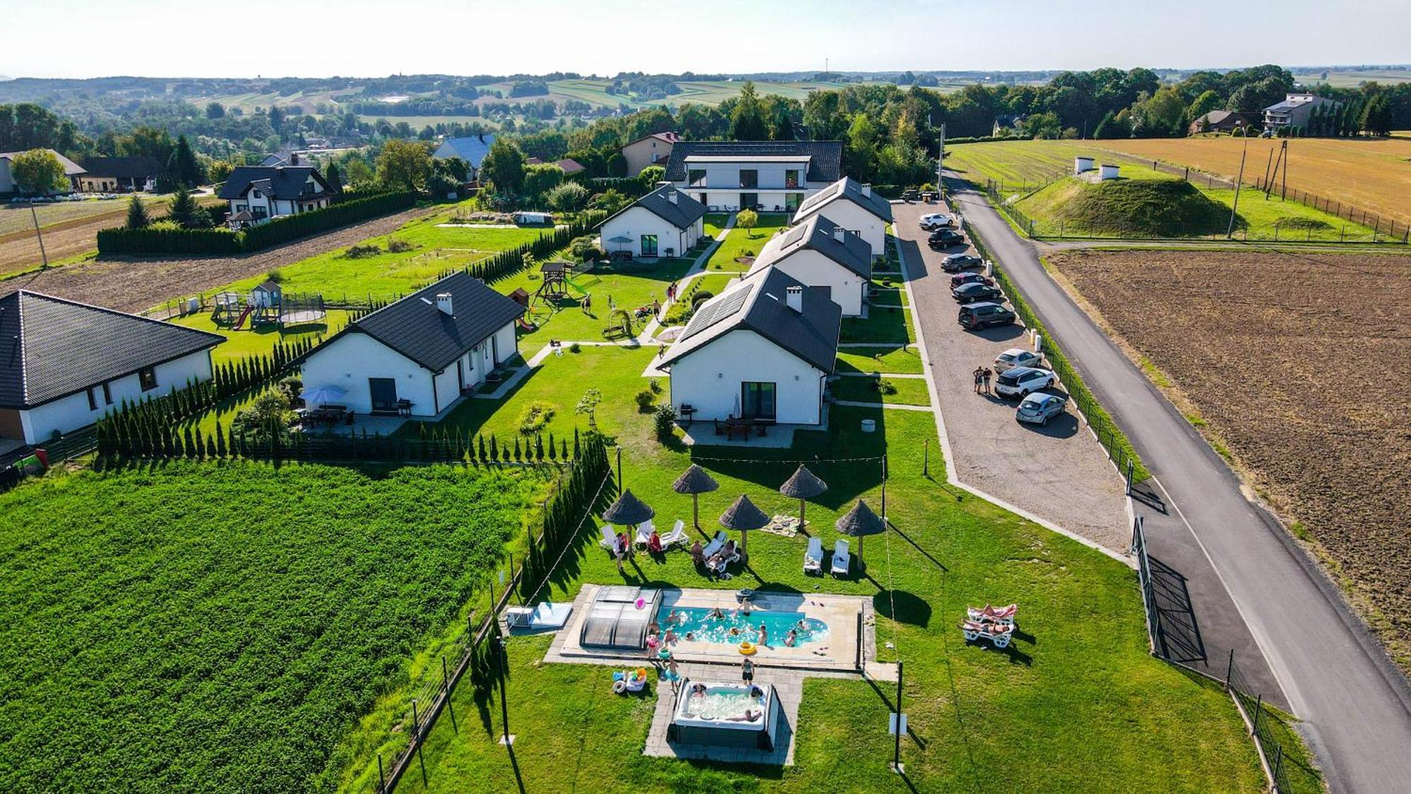 Sloneczne Wzgorze Zator Apartment ภายนอก รูปภาพ